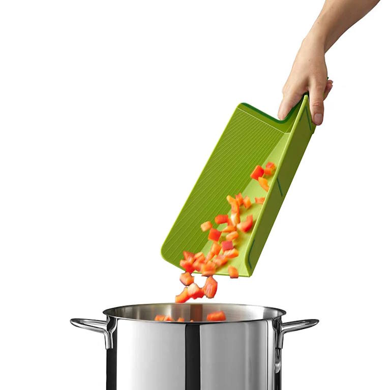 קרש חיתוך גדול Chop2Pot ירוק Joseph Joseph