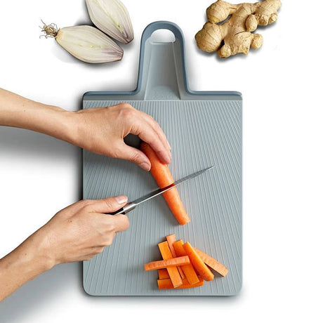 קרש חיתוך גדול Chop2Pot תכלת Joseph Joseph