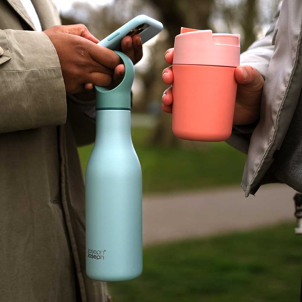 בקבוק שתייה ירוק Joseph Joseph Loop 500ml